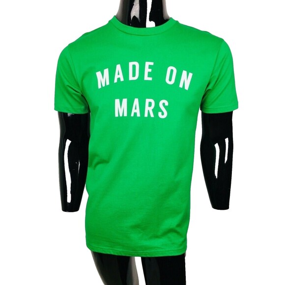 "MADE ON MARS" Green & White Unisex Graphic Tee Unisex Size Medium - Picture 1 of 3